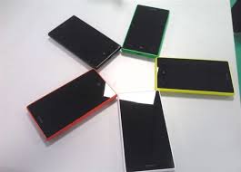 smartfon-nokia-lumia-825